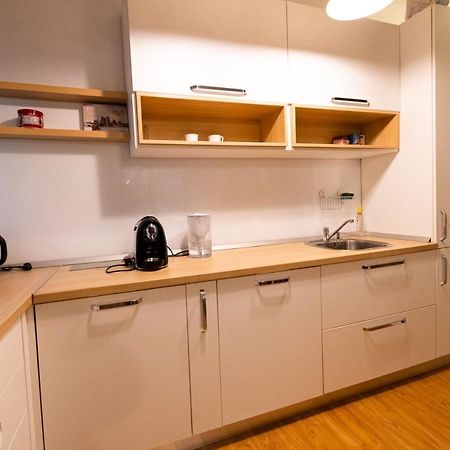 Ardor Apt - Bright And Secluded Apartment In The Heart Of Old Town 브라쇼브 외부 사진