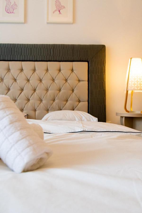 Ardor Apt - Bright And Secluded Apartment In The Heart Of Old Town 브라쇼브 외부 사진